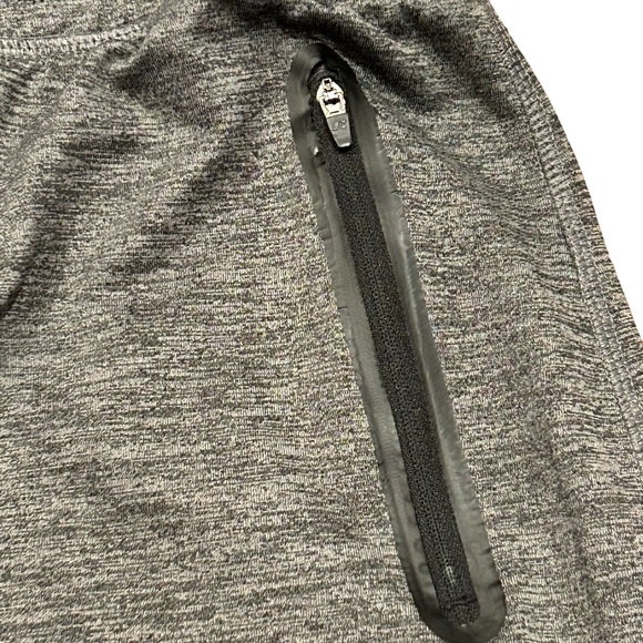 Russell Gray Athletic Shorts XL(40-42) - Picture 3 of 6